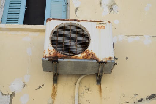 5 Signs It’s Time To Replace Your AC in Huntington, IN